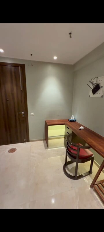 Furnished Amenities in 1 BHK Apartment at Hiranandani Regent Hill, Powai – for Rent