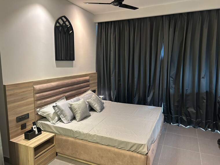 Bedroom, paramount-golf-forest-studio-apartments-phase-2- Studio 435 Sq.Ft. Apartment In Zeta I Greater Noida Greater Noida 9092049