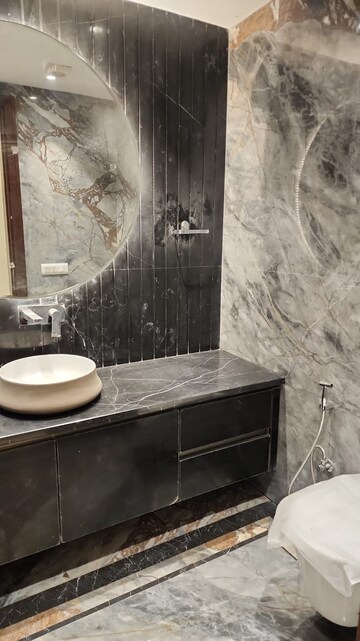 Bathroom in 4 BHK Penthouse at Boutique Residential Apartments D-6 4, Vasant Vihar – for Rent