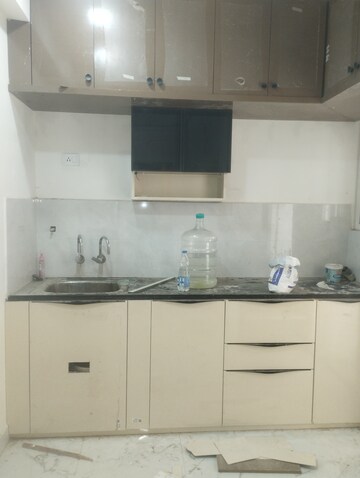 Kitchen in 2.5 BHK Builder Floor at Manikonda – for Rent