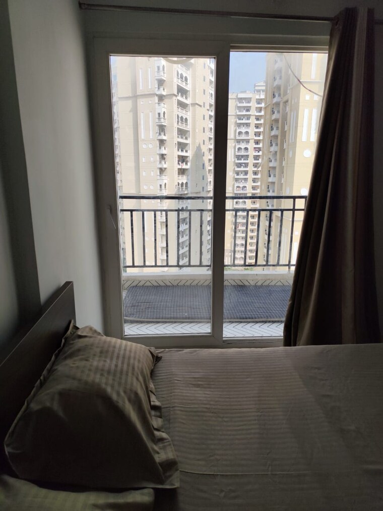 Bedroom, paramount-golf-forest-studio-apartments-phase-2- Studio 435 Sq.Ft. Apartment In Zeta I Greater Noida Greater Noida 9092180