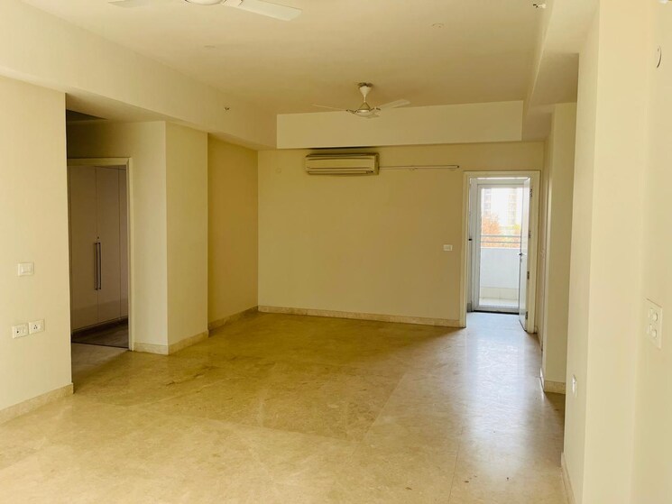 Room, sector 81 3 Bedroom 2103 Sq.Ft. Apartment In Sector 81 Gurgaon 9092183