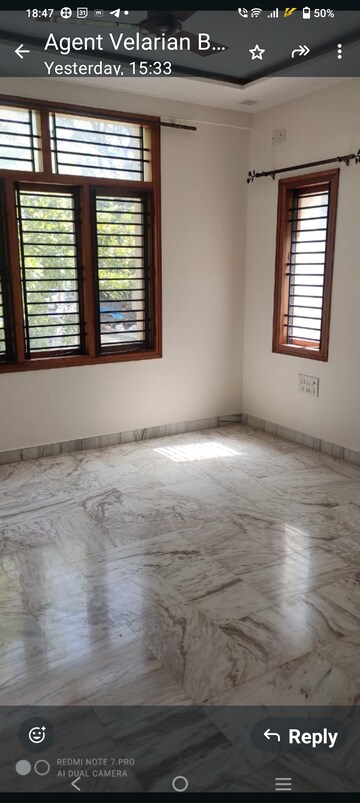 Room in 3 BHK Apartment at Hsr Layout – for Sale