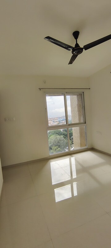 Room in 2 BHK Apartment at Moreshwar 19 East, Nerul – for Rent