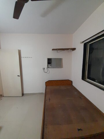 Room in 1 BHK Apartment at Rakshak Nagar Gold, Kharadi – for Rent