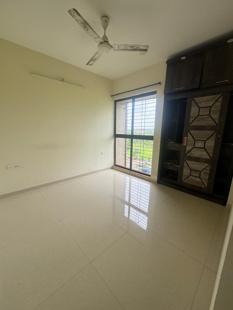 Room, dombivli east 3 Bedroom 1132 Sq.Ft. Apartment In Dombivli East Thane 9092249