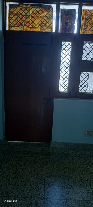Room in 2 BHK Independent House at Shri Vinayaka Beta Plaza, Beta I Greater Noida – for Rent
