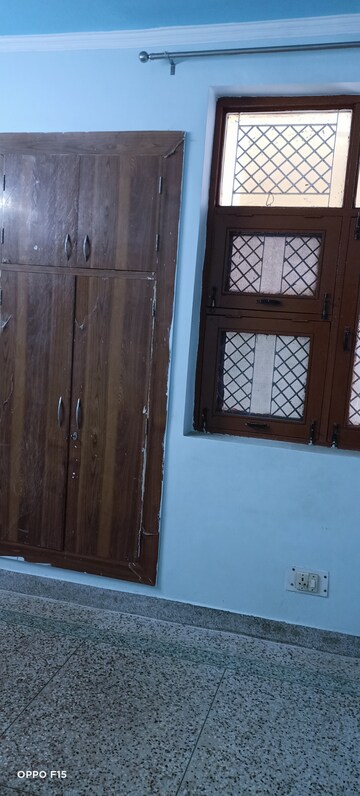 Room in 2 BHK Independent House at Shri Vinayaka Beta Plaza, Beta I Greater Noida – for Rent