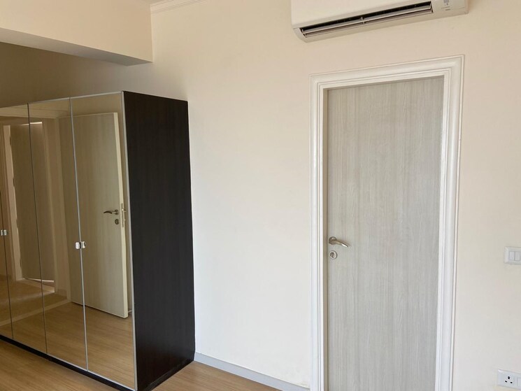 Room, dlf-the-skycourt 3 Bedroom 1955 Sq.Ft. Apartment In Sector 86 Gurgaon 9092364