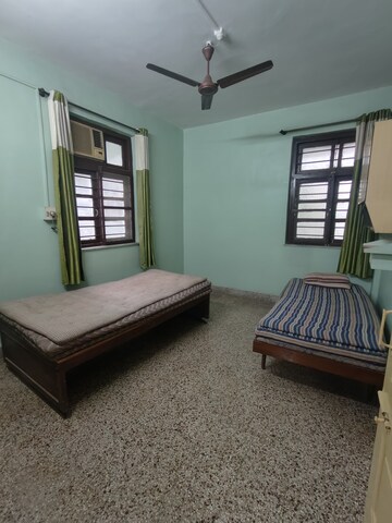 Room in 1 BHK Apartment at Pushkaraj Sadan, Wadala West – for Rent