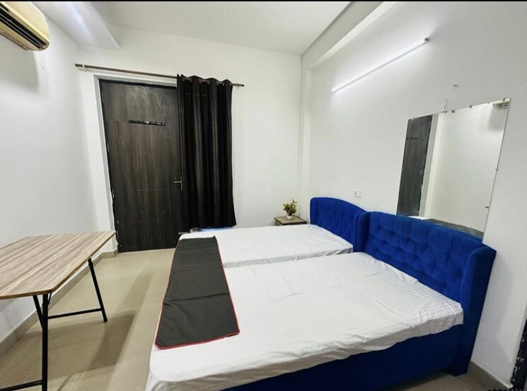 Bedroom, dlf-qerwa 3 Bedroom 2000 Sq.Ft. Builder Floor In Sector 28 Gurgaon 9092329