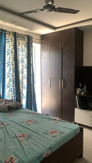 Bedroom in 2 BHK Builder Floor at Gail CGHS, Sector 56 – for Rent