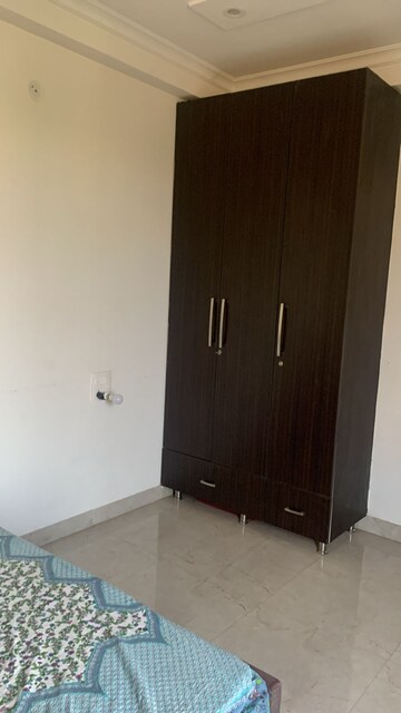 Room in 2 BHK Builder Floor at Gail CGHS, Sector 56 – for Rent