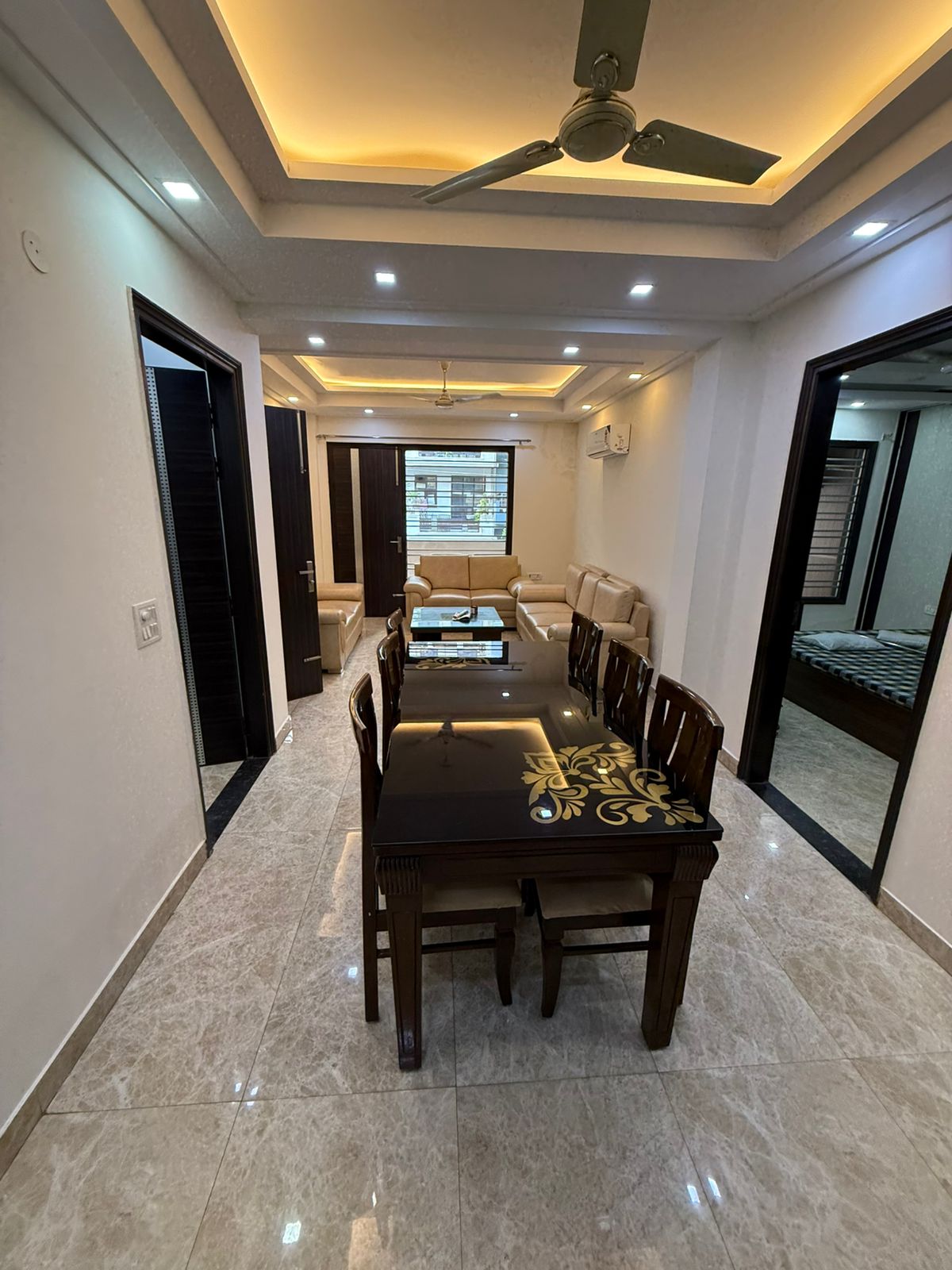 2.5 BHK + Study Room 1850 Sq.Ft. Builder Floor in RWA Residential Society Sector 46