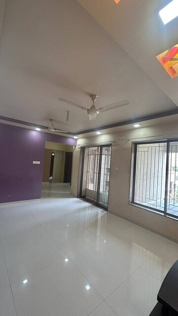 Room in 3 BHK Apartment at Welworth Tinseltown, Bavdhan – for Rent