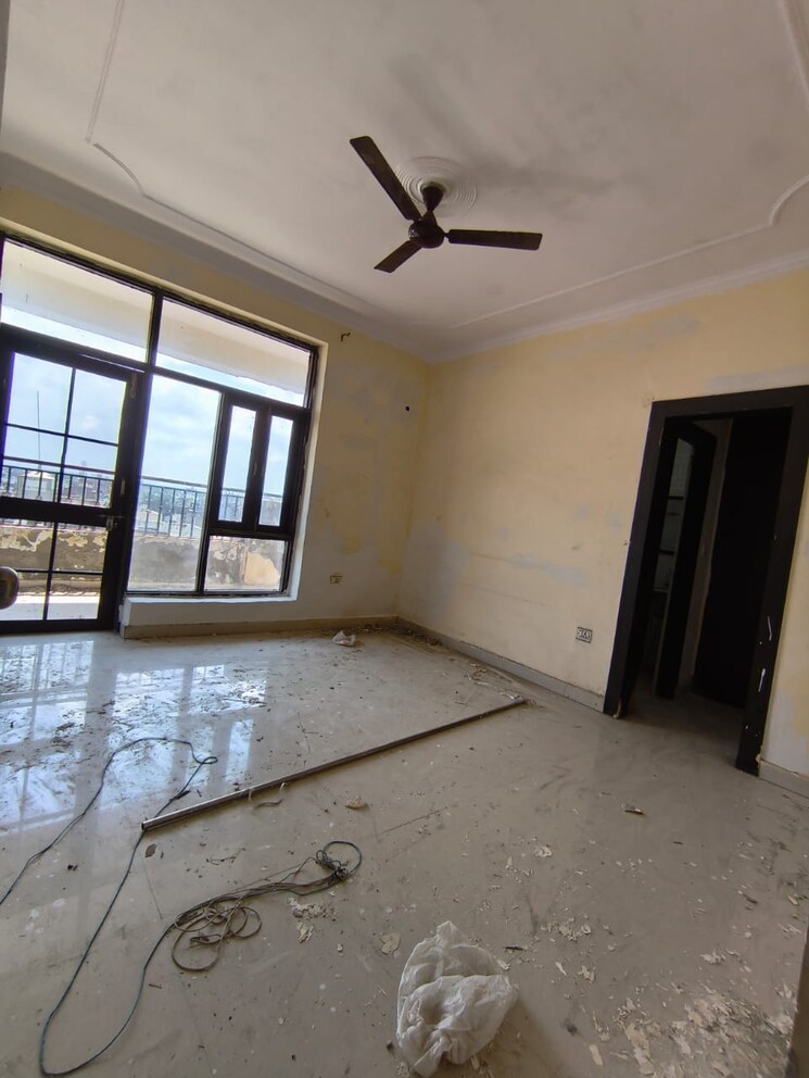 Room, the-chhatrapati-shivaji-cghs 3 Bedroom 1800 Sq.Ft. Apartment In Sector 45 Faridabad 9092402
