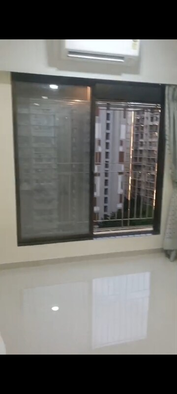 Room in 2 BHK Apartment at Pragati Revanta, Ghatkopar East – for Rent