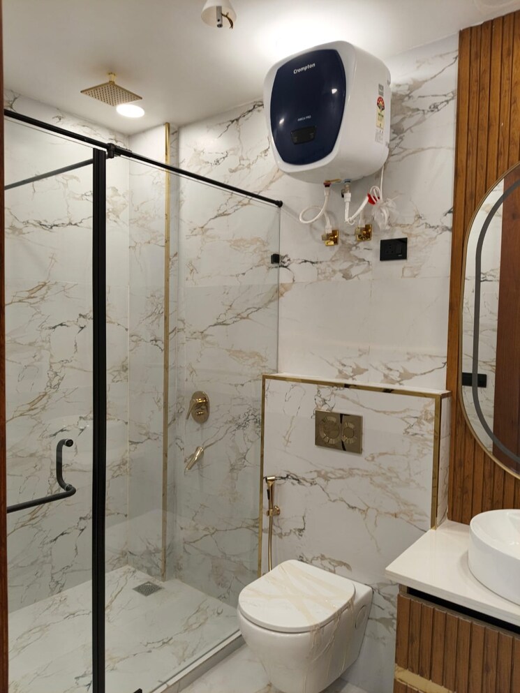 Bathroom, sector 46 4 Bedroom 3222 Sq.Ft. Builder Floor In Sector 46 Faridabad 9092416