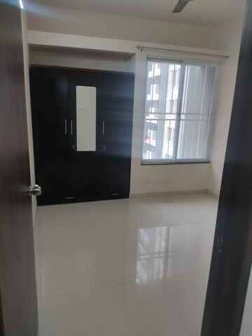 Room in 2 BHK Apartment at Wadhwani Om Mangalam Chaitanya, Ravet – for Rent