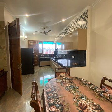 Living Room in 3 BHK Apartment at Sector 18 – for Rent