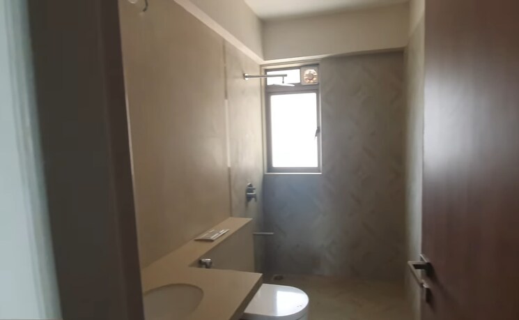 Bathroom, manpada 3 Bedroom 1750 Sq.Ft. Apartment In Manpada Thane 9092451