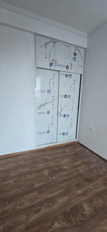 3 BHK Apartment For Rent in Amrapali Riverview, Amrapali Leisure Valley