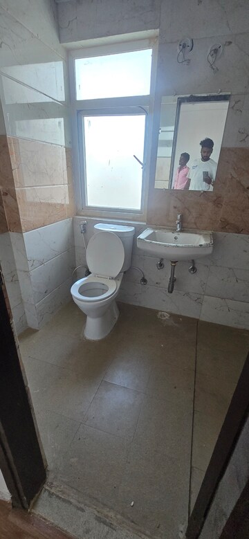 Bathroom in 3 BHK Apartment at Amrapali Riverview, Amrapali Leisure Valley – for Rent