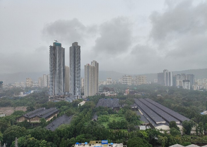 3 BHK + Pooja Room Apartment For Sale in Indiabulls One Indiabulls