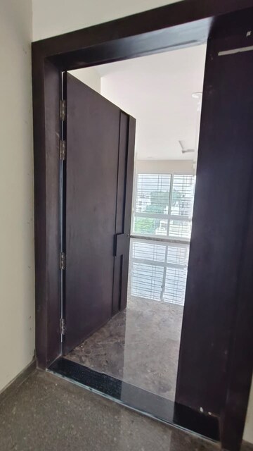 Building Lobby in 1 BHK Builder Floor at Hsr Layout – for Rent
