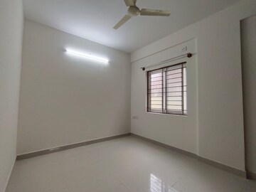 Room in 1 BHK Builder Floor at Hsr Layout – for Rent