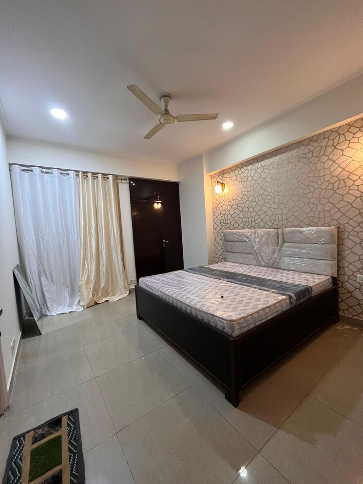 Bedroom, exotica-dreamville 2.5 Bedroom 1340 Sq.Ft. Apartment In Sector 16c Greater Noida Greater Noida 9092486