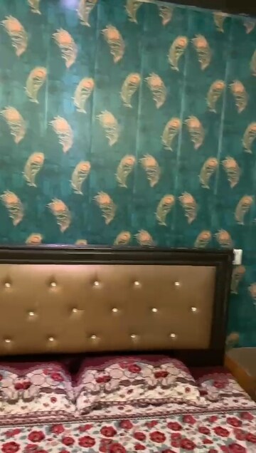 Furnished Amenities in 3 BHK Apartment at SRS Residency, Sector 88 – for Rent