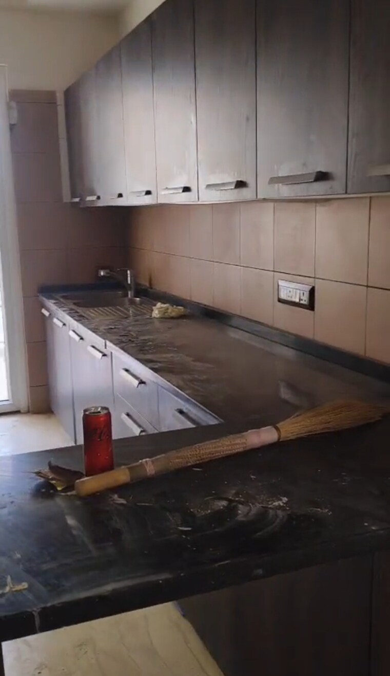 Kitchen, dasnac-the-jewel 3.5 Bedroom 2275 Sq.Ft. Apartment In Sector 75 Noida 9092630