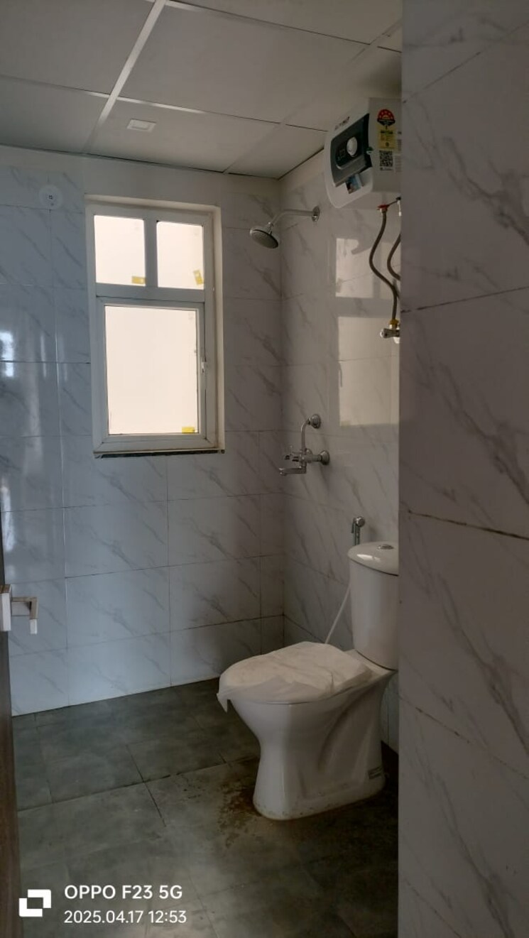 Bathroom, garchuk 3 Bedroom 1250 Sq.Ft. Apartment In Garchuk Guwahati 9092621