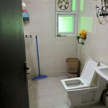 Bathroom in 3 BHK Apartment at Ajnara Daffodil, Sector 137 – for Rent