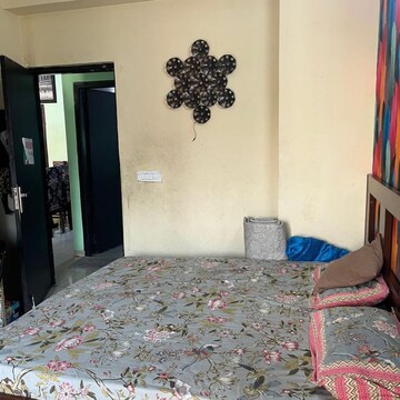 Bedroom in 3 BHK Apartment at Ajnara Daffodil, Sector 137 – for Rent