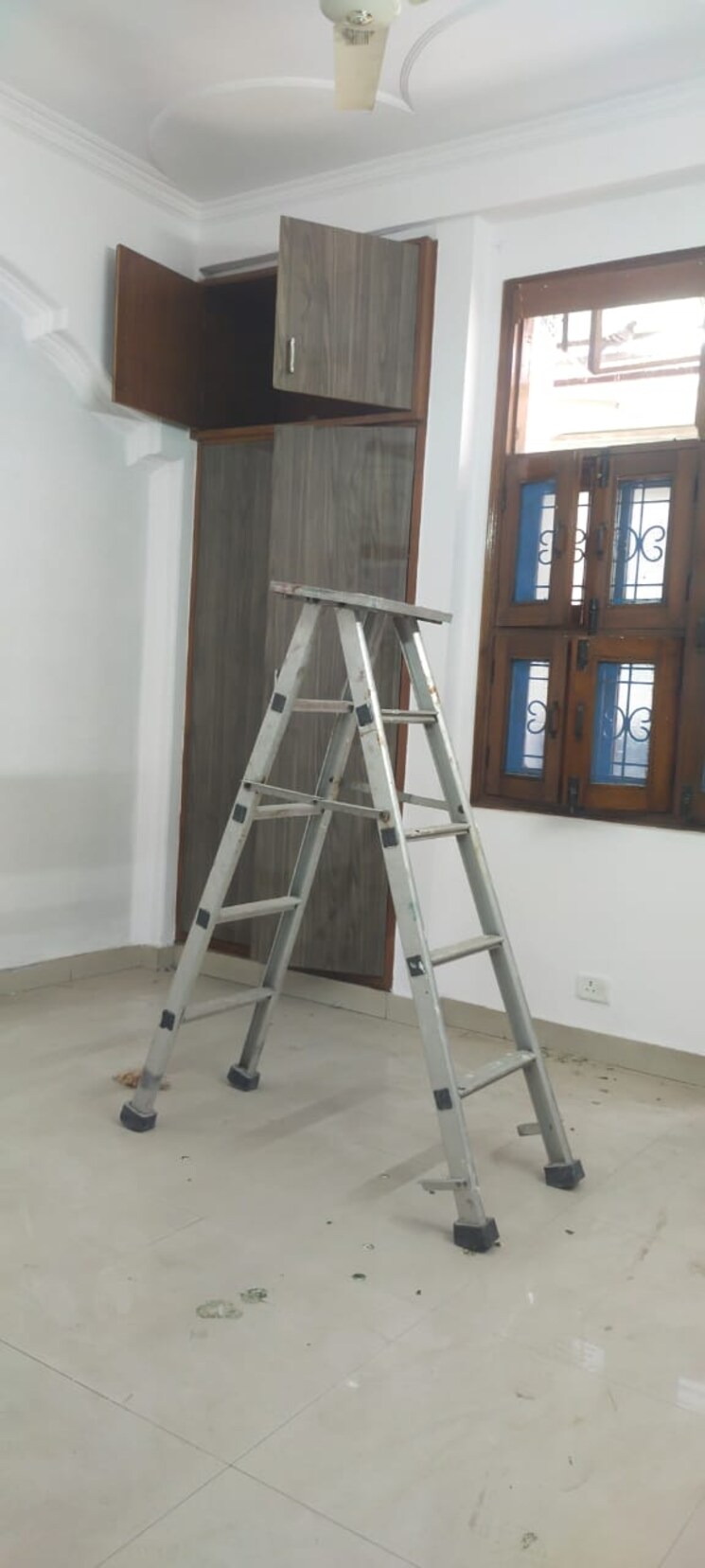 Room, rajendra nagar sector 5 2 Bedroom 812 Sq.Ft. Builder Floor In Rajendra Nagar Sector 5 Ghaziabad 9092640