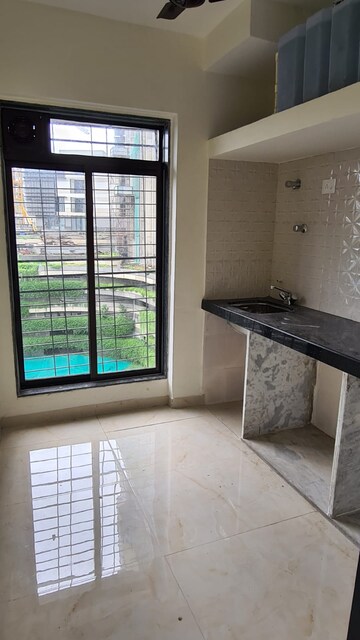 Room in 1 BHK Apartment at Dadar West – for Rent