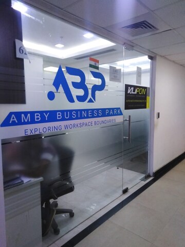Team Area in  Office Space at JMD Megapolis, Sector 48 – for Rent