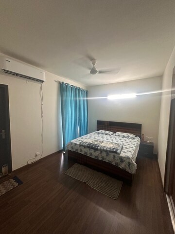 2 BHK Apartment For Rent in BPTP Discovery Park, Sector 80