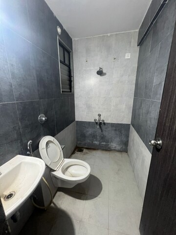 Bathroom in 2 BHK Apartment at Dreams Camellia, Bavdhan – for Rent