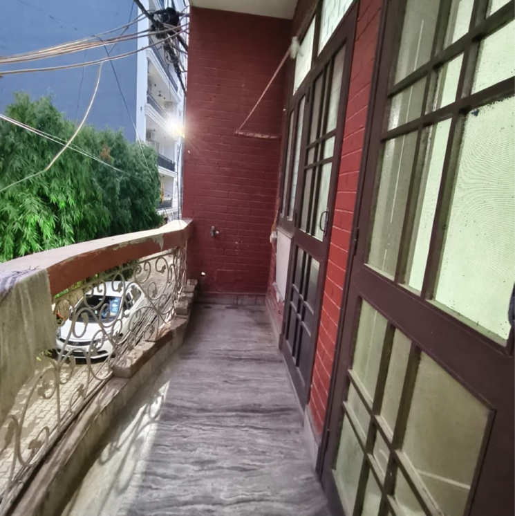 Balcony, vasant kunj 2 Bedroom 900 Sq.Ft. Builder Floor In Vasant Kunj Delhi 9092730