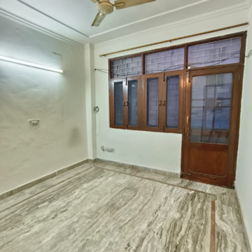 Room in 2 BHK Builder Floor at Vasant Kunj – for Rent