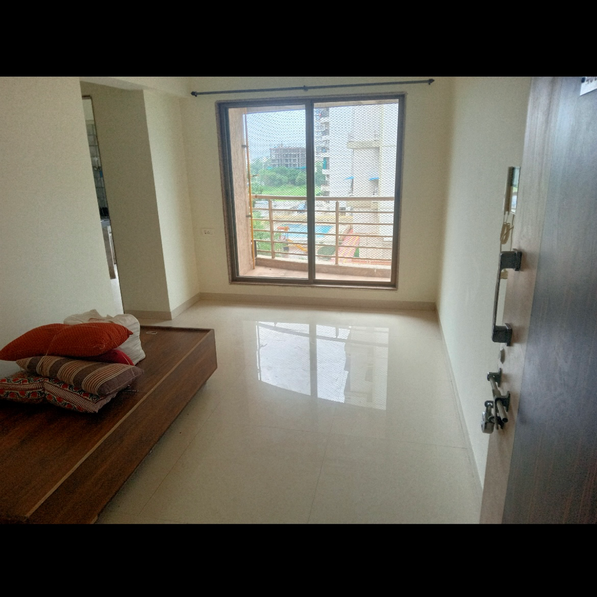 1 BHK 690 Sq.Ft. Apartment in Paradise Sai Riverdale