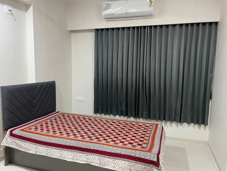Bedroom, shantigram 3 Bedroom 1800 Sq.Ft. Apartment In Shantigram Ahmedabad 9092741