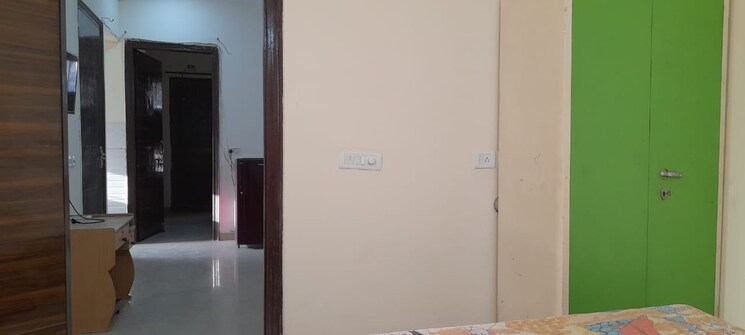 Room, sector 57 2 Bedroom 190 Sq.Yd. Builder Floor In Sector 57 Gurgaon 9092762