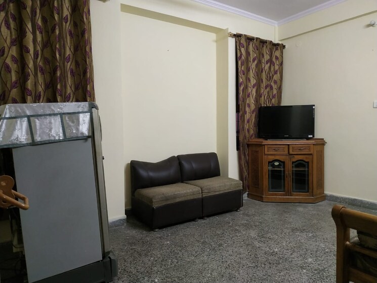 Living Room, molarband 1 Bedroom 516 Sq.Ft. Apartment In Molarband Delhi 9092820