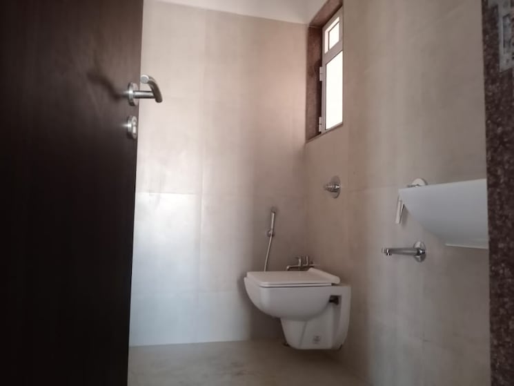 Bathroom, puraniks-tokyo-bay 2 Bedroom 608 Sq.Ft. Apartment In Kasarvadavali Thane 9092838
