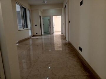 Building Lobby in 3 BHK Builder Floor at AEZ Aloha, Sector 57 – for Rent