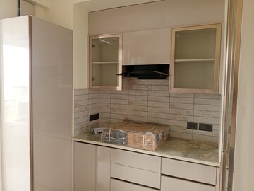 Kitchen in 3 BHK Apartment at Ram Shanti Apartment, Sector 52 – for Rent